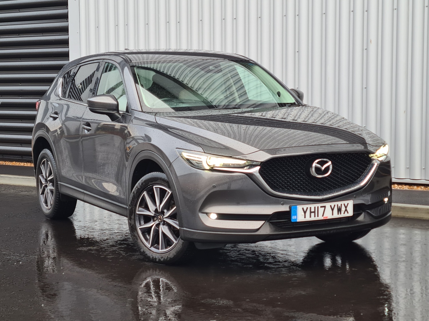 Used Mazda CX-5 2017 for sale - 77898686: Photo 1