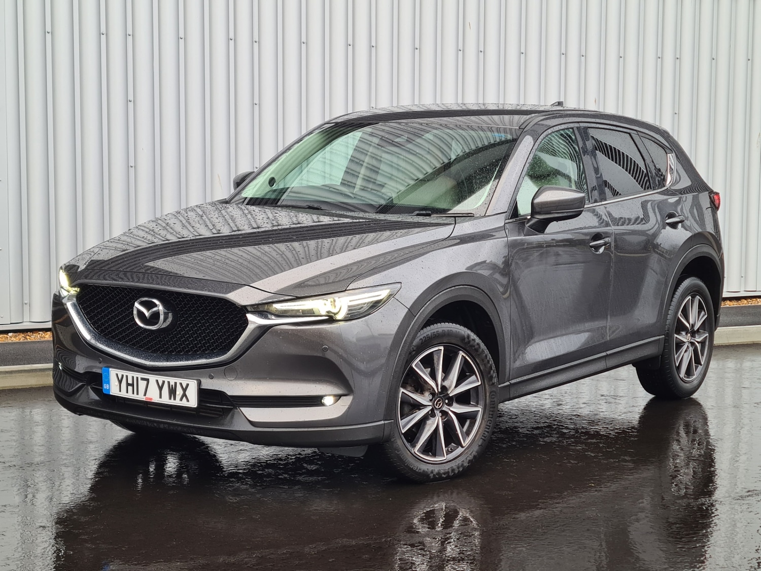 Used Mazda CX-5 2017 for sale - 77898686: Photo 2