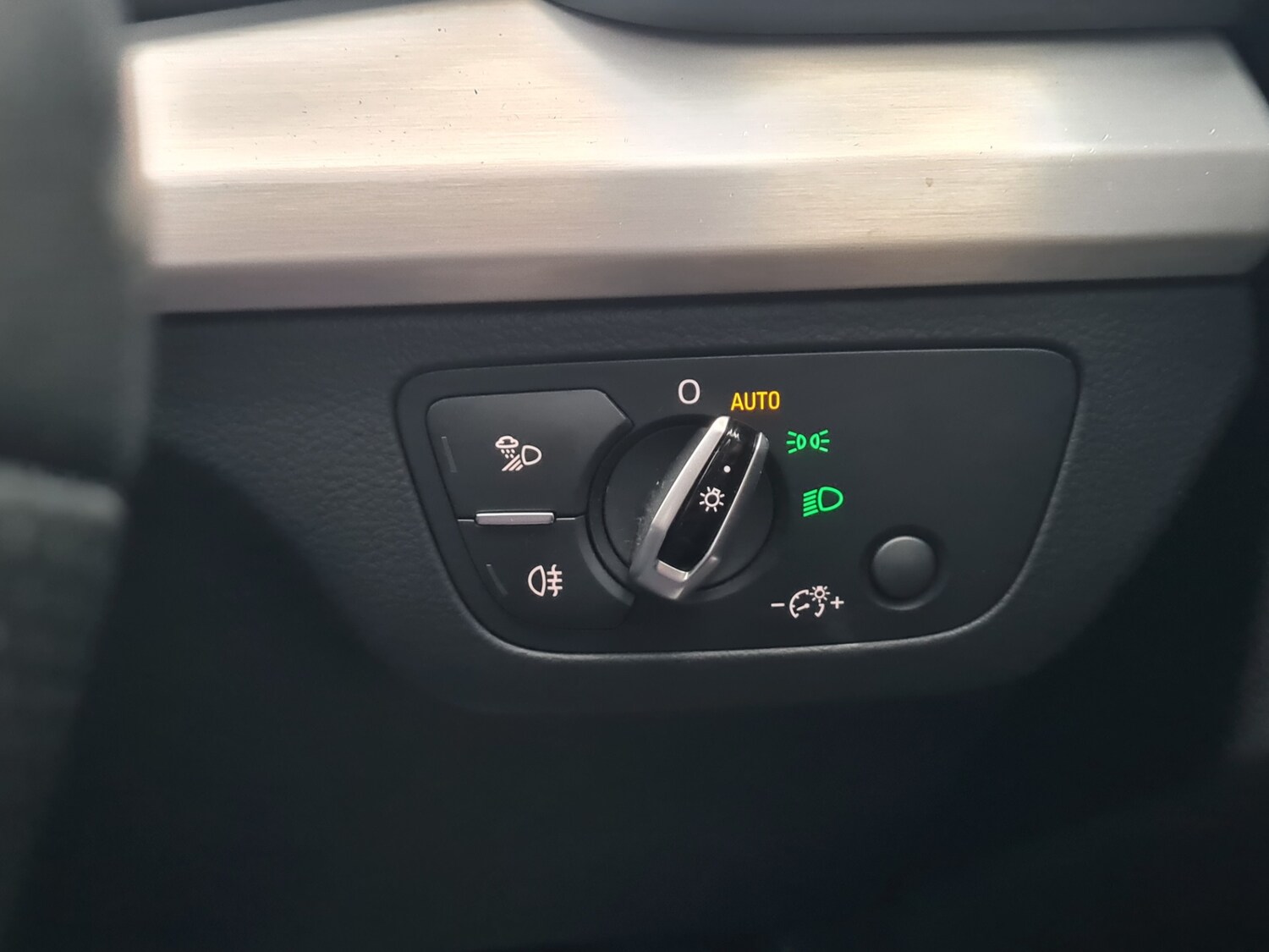 Used Audi Q5 2017 for sale - 76237486: Photo 12