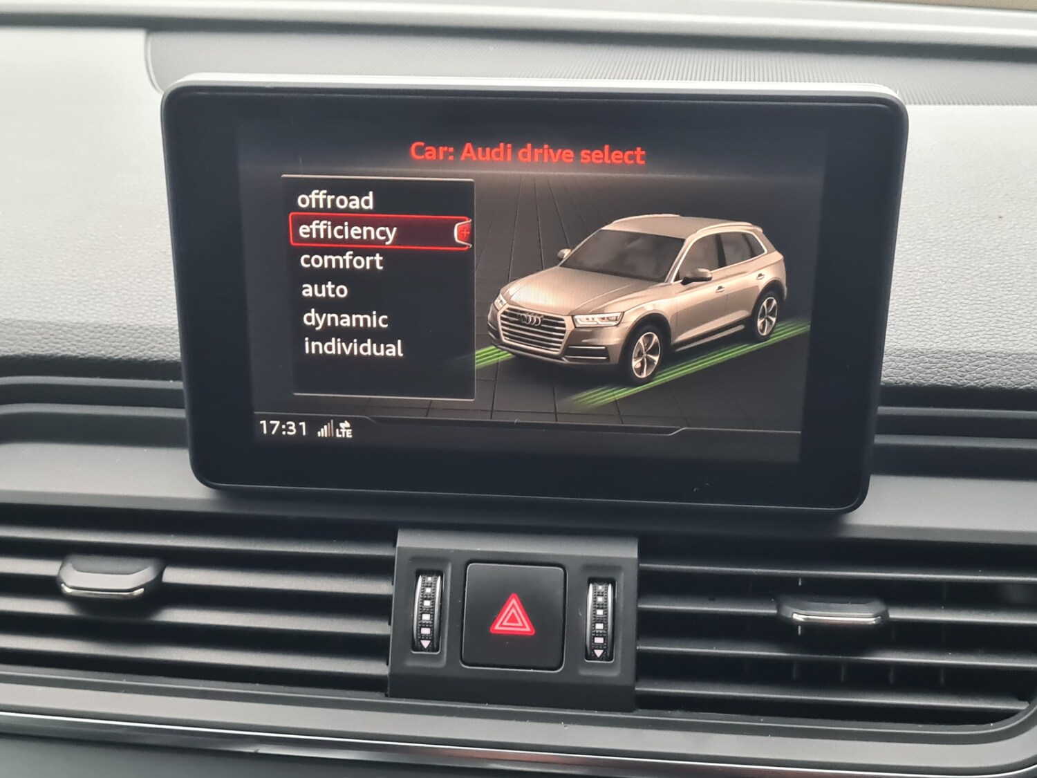 Used Audi Q5 2017 for sale - 76237486: Photo 14