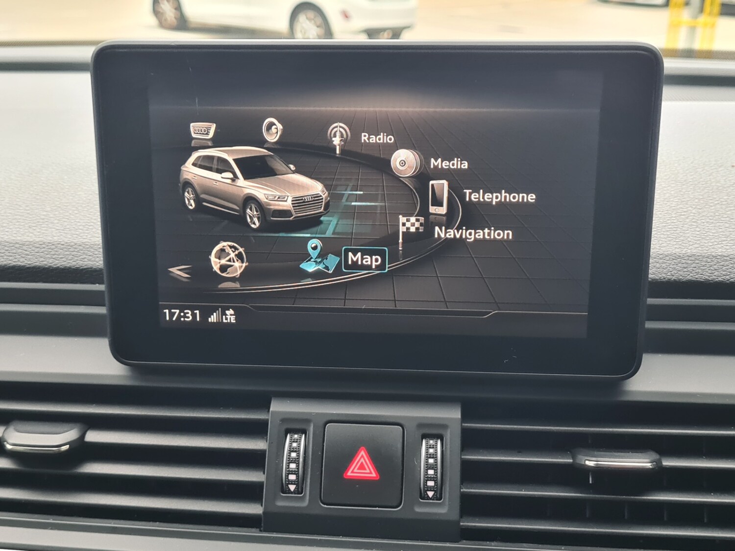 Used Audi Q5 2017 for sale - 76237486: Photo 15