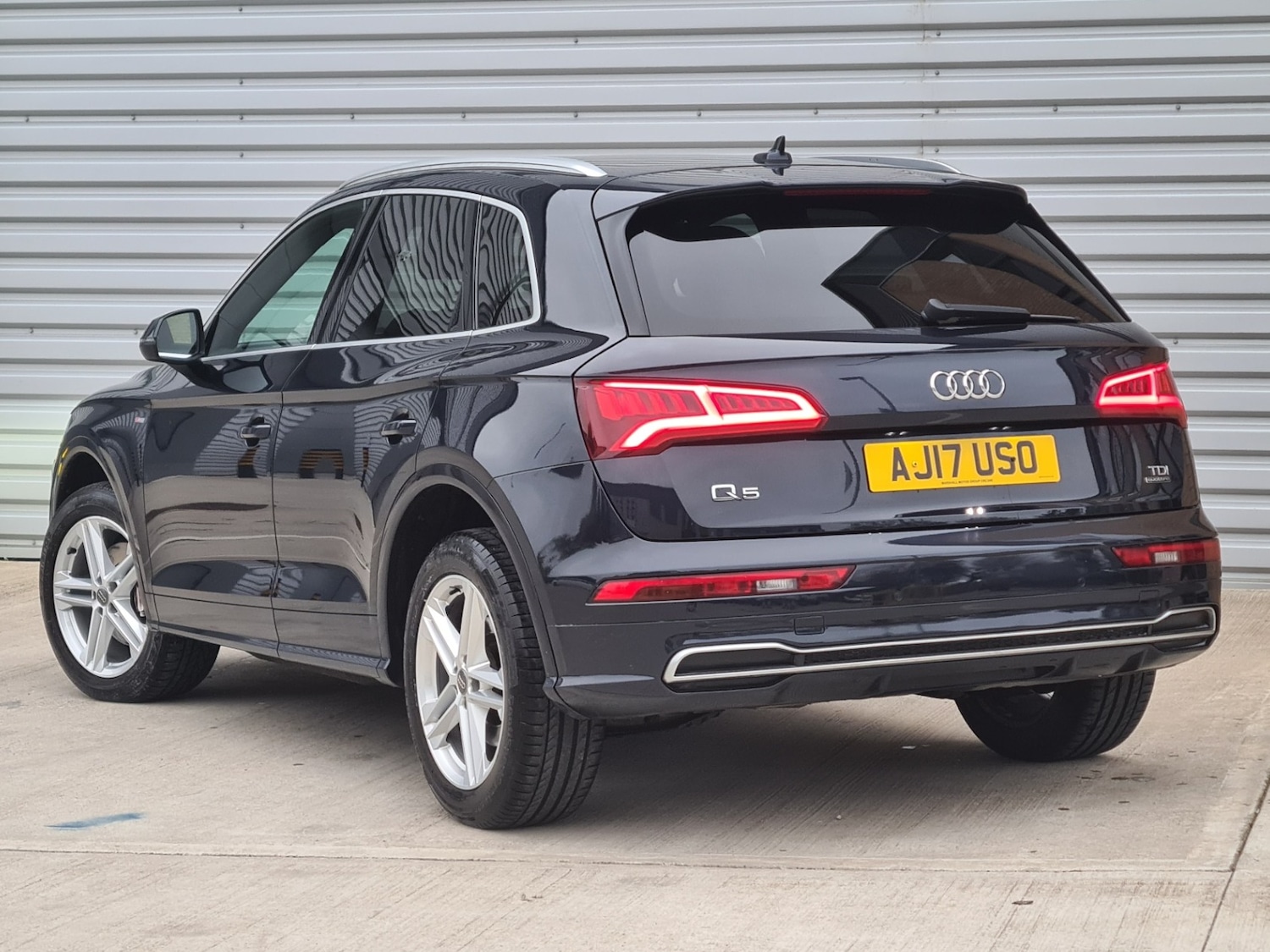 Used Audi Q5 2017 for sale - 76237486: Photo 4