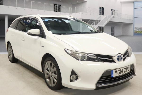 Used Toyota Auris 2014 for sale - 76237517: Photo 1