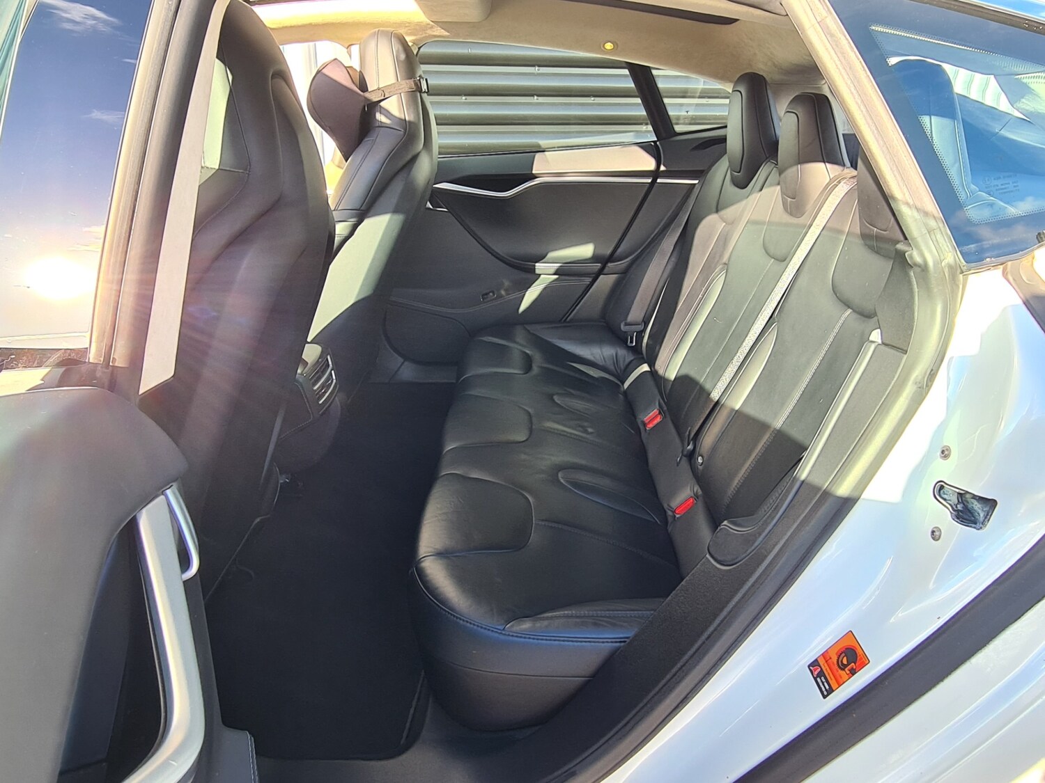 Used Tesla Model S 2015 for sale - 77704210: Photo 6