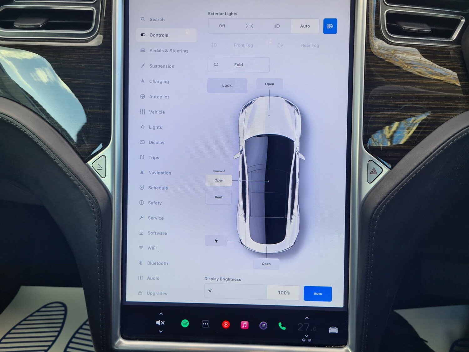 Used Tesla Model S 2015 for sale - 77704210: Photo 9