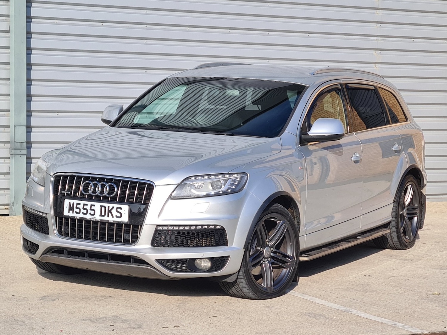 Used Audi Q7 2013 for sale - 76237505: Photo 2