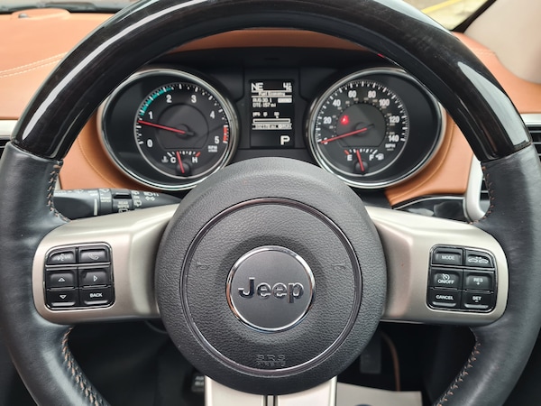 Used Jeep Grand Cherokee 2012 for sale - 73406923: Photo 10
