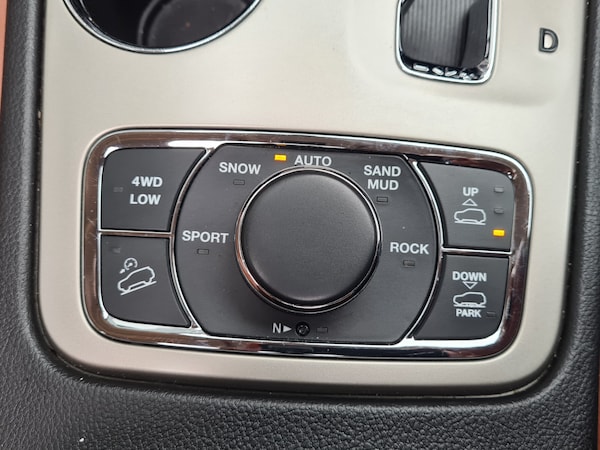 Used Jeep Grand Cherokee 2012 for sale - 73406923: Photo 16
