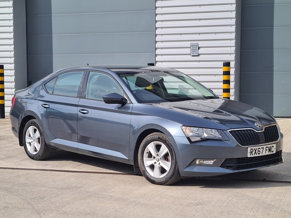 Used Skoda Superb 2017 for sale - 74373077: Photo 1