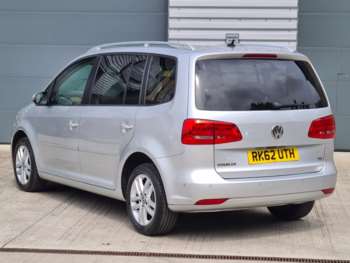Used Volkswagen Touran 2012 for sale - 74620852: Photo