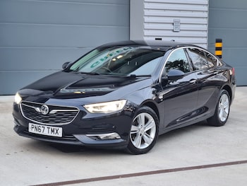Used Vauxhall Insignia 2017 for sale - 76471422: Photo