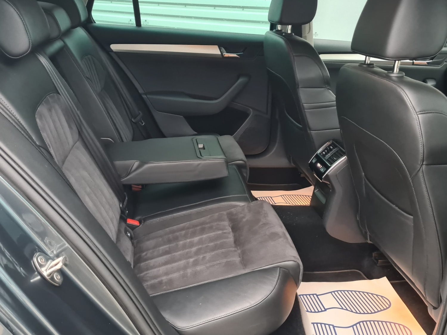 Used Skoda Superb 2017 for sale - 77632217: Photo 6