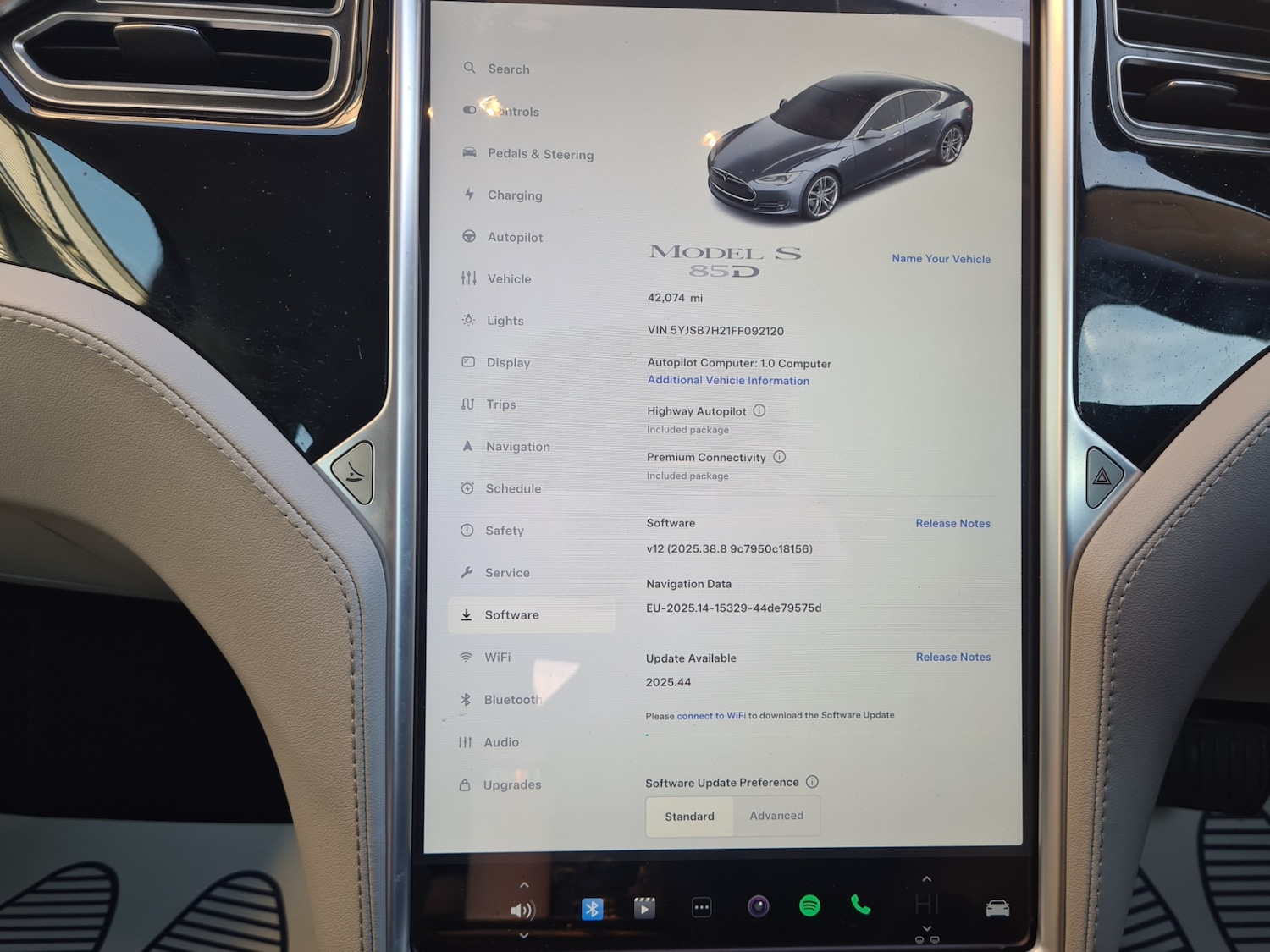 Used Tesla Model S 2015 for sale - 76643843: Photo 11