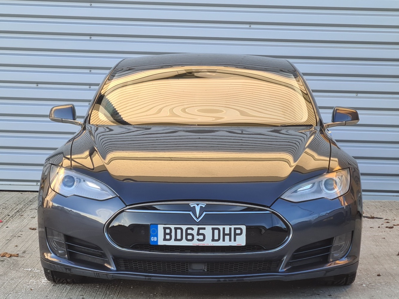 Used Tesla Model S 2015 for sale - 76643843: Photo 3