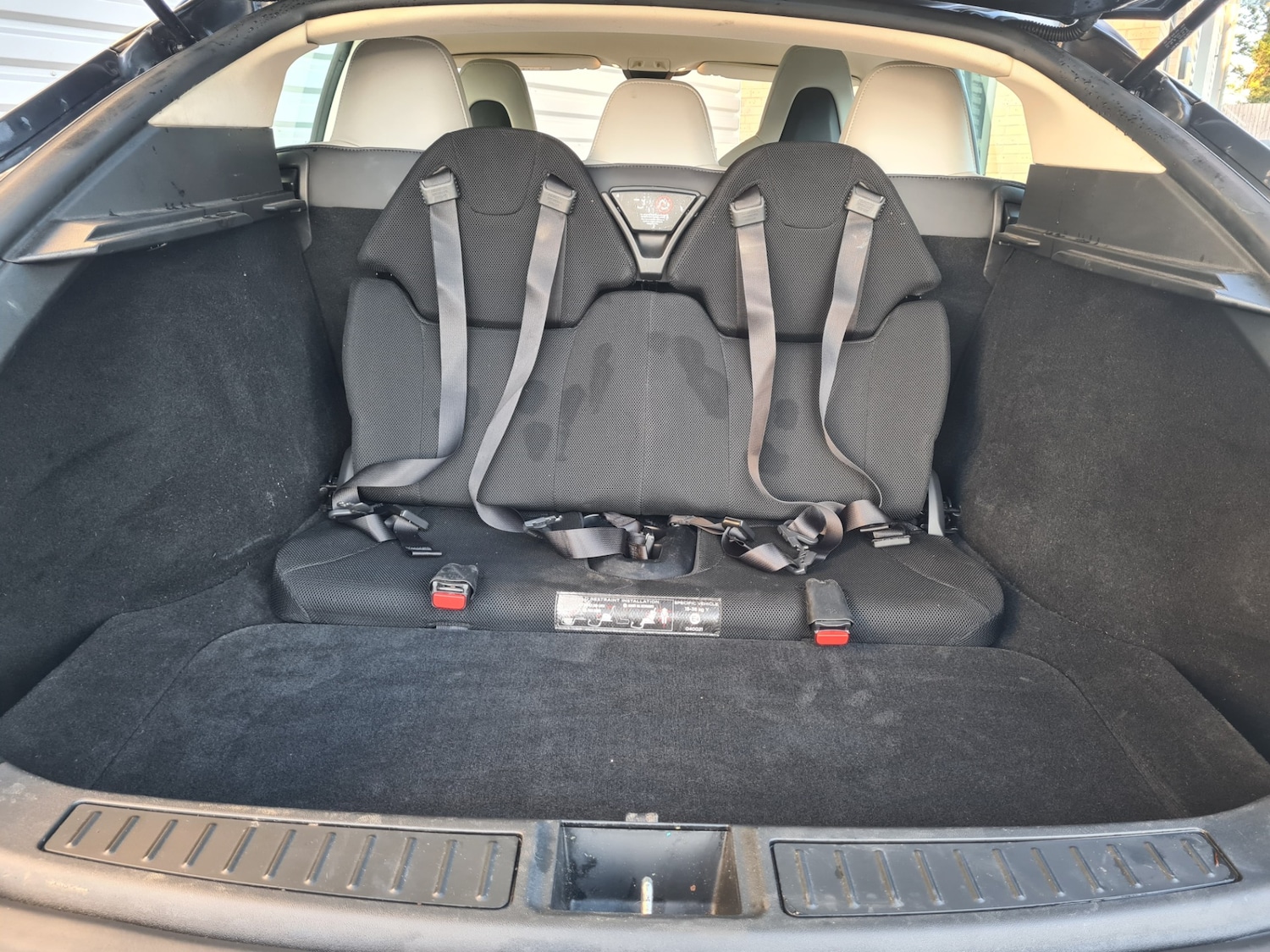 Used Tesla Model S 2015 for sale - 76643843: Photo 7