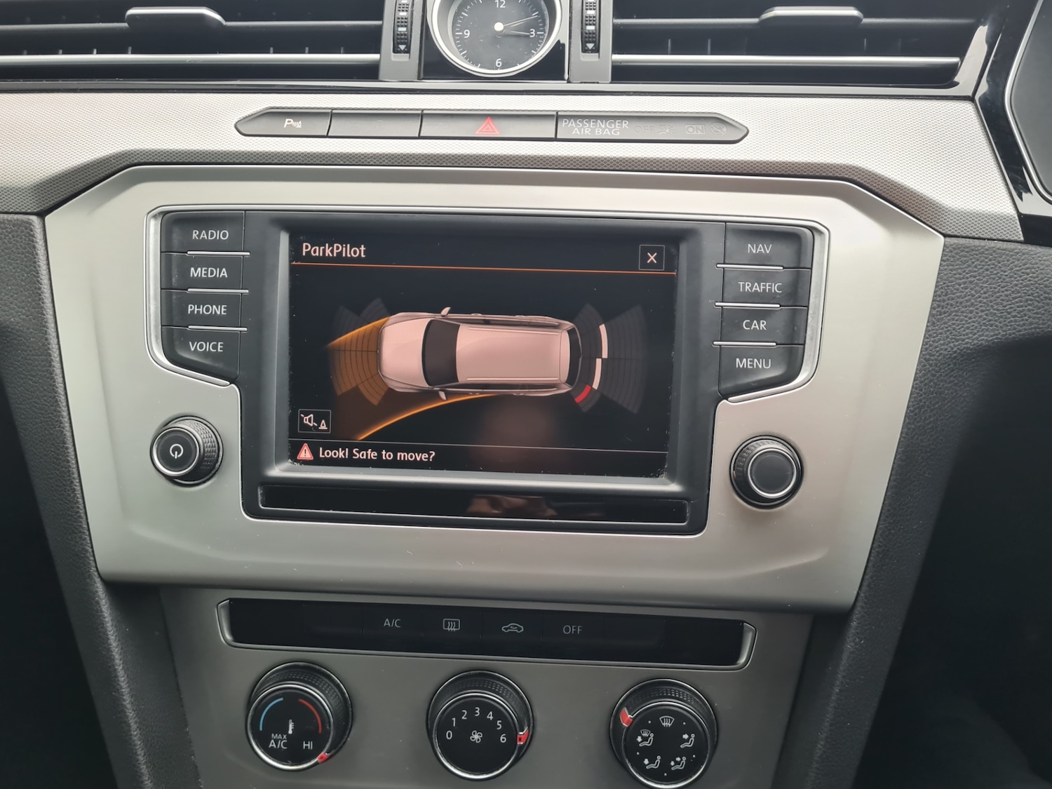 Used Volkswagen Passat 2015 for sale - 77626340: Photo 15