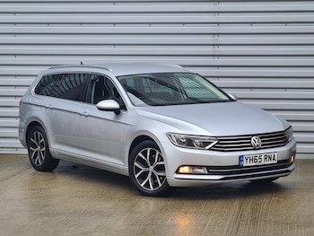 Used Volkswagen Passat 2015 for sale - 77626340: Photo