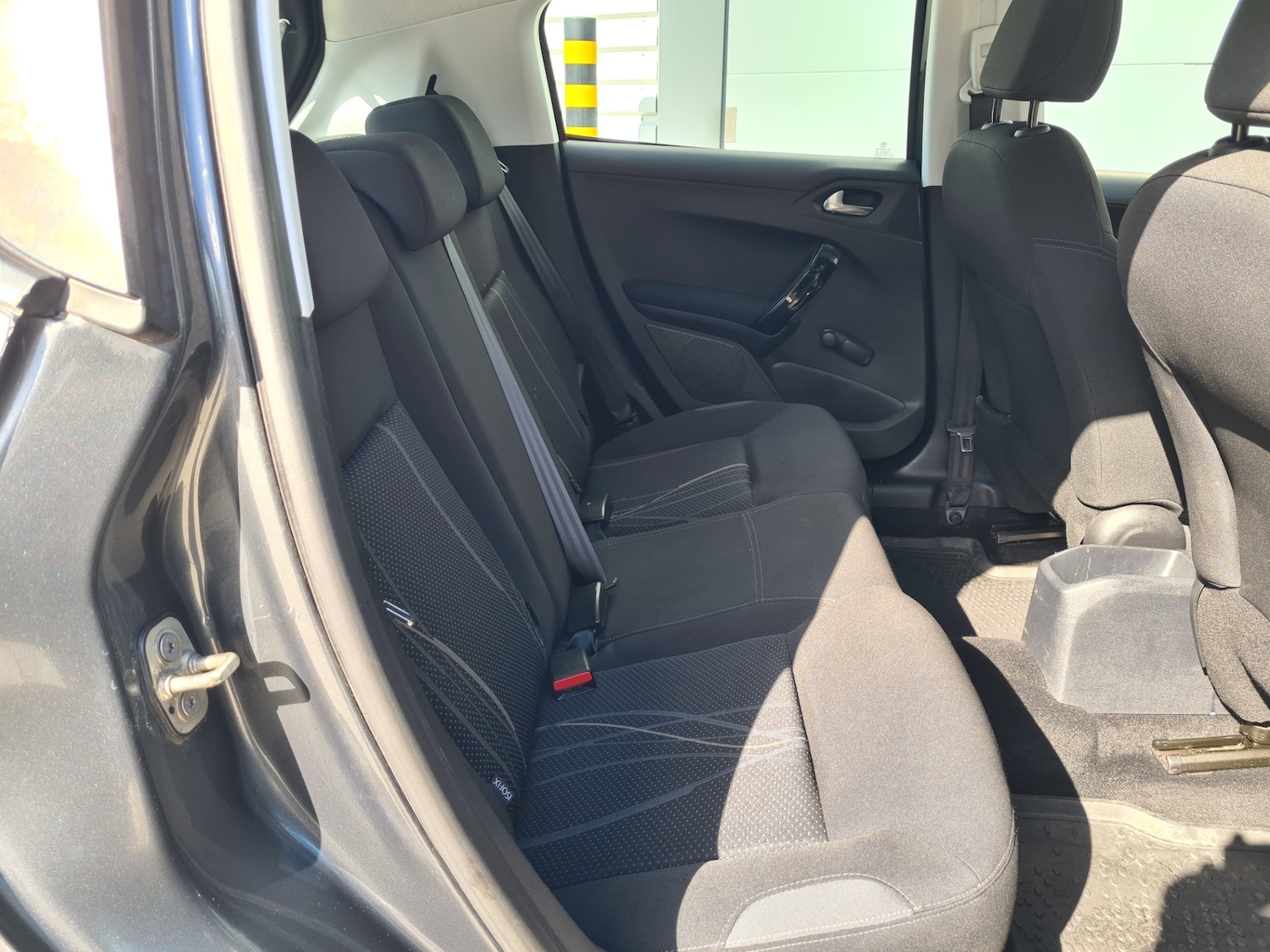 Used Peugeot 208 2012 for sale - 76120535: Photo 8