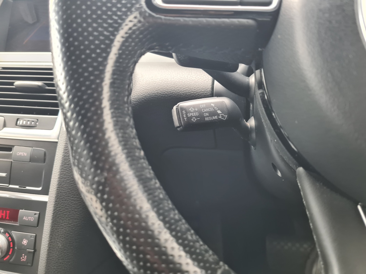 Used Audi Q7 2013 for sale - 77393404: Photo 16