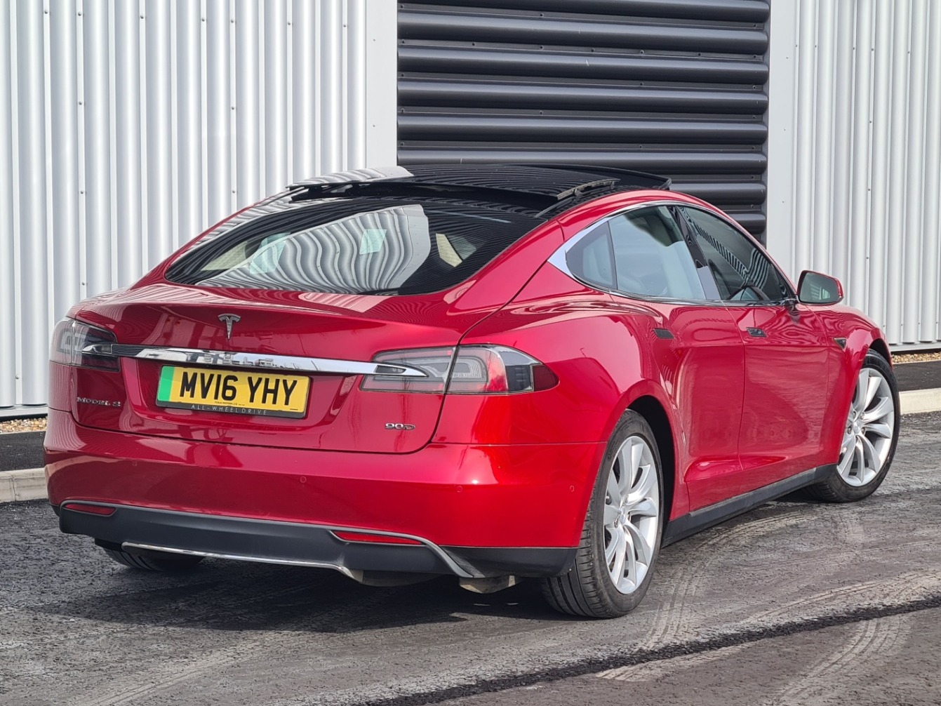 Used Tesla Model S 2016 for sale - 77578960: Photo 3