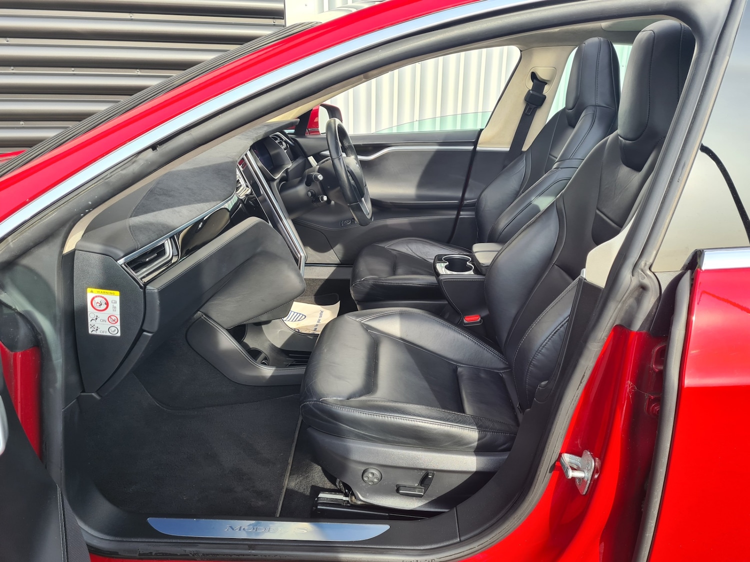 Used Tesla Model S 2016 for sale - 77578960: Photo 5