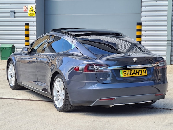 Used Tesla Model S 2016 for sale - 74743916: Photo 5