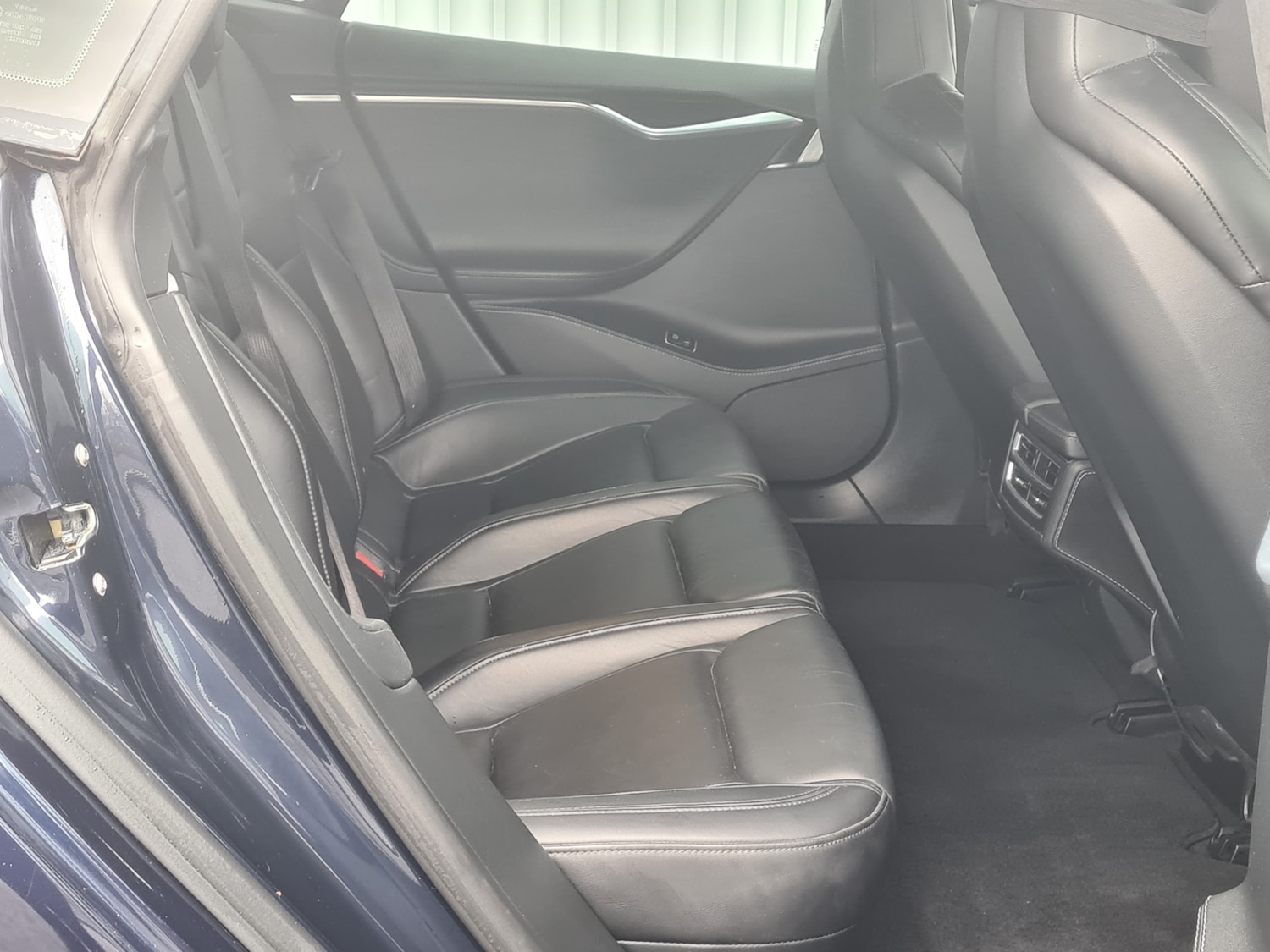 Used Tesla Model S 2015 for sale - 77483111: Photo 5