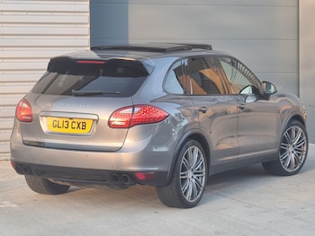 Used Porsche Cayenne 2013 for sale - 76446085: Photo