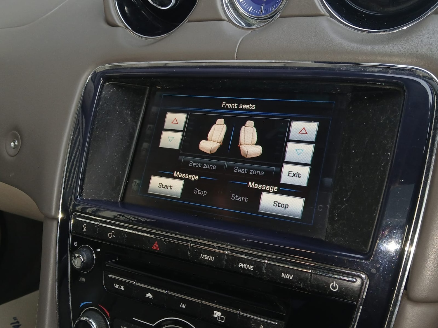 Used Jaguar XJ 2012 for sale - 77558860: Photo 6