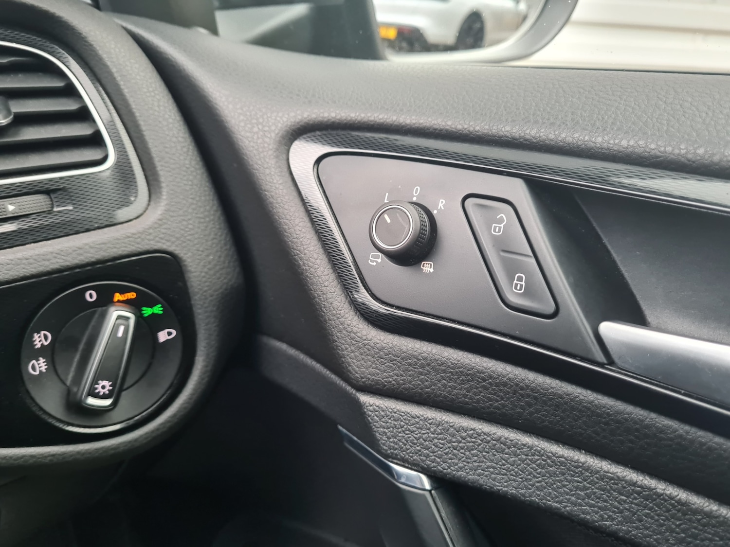 Used Volkswagen Golf 2013 for sale - 76472071: Photo 10