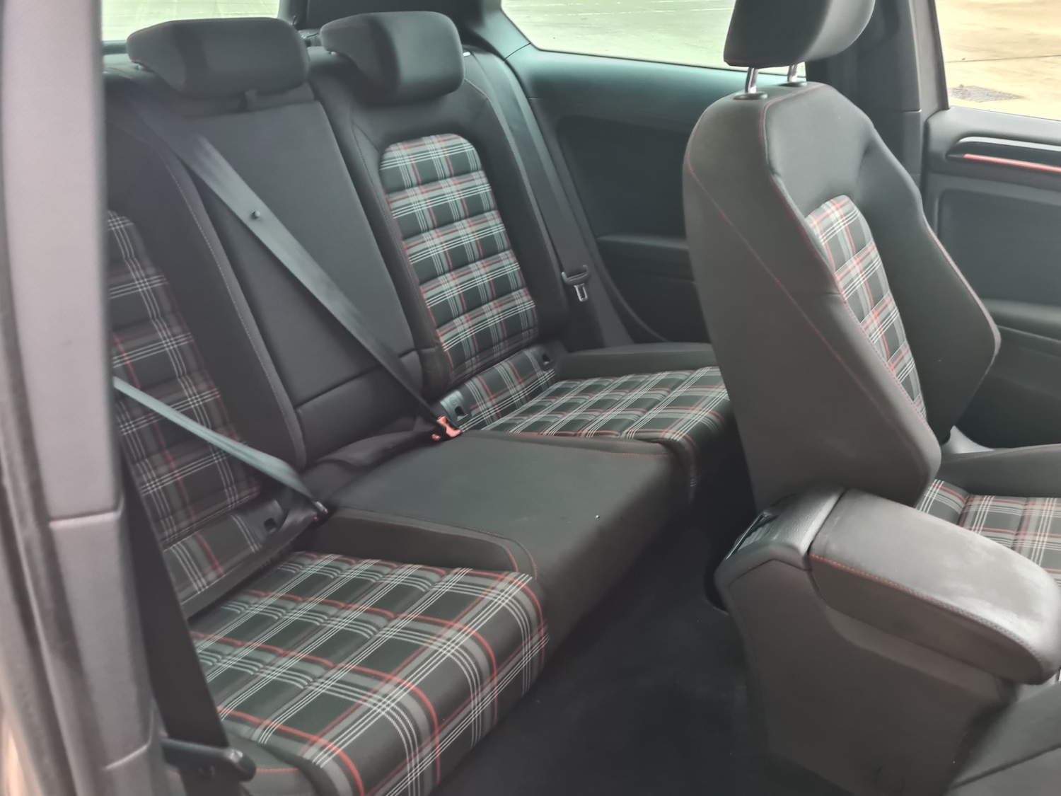 Used Volkswagen Golf 2013 for sale - 76472071: Photo 6