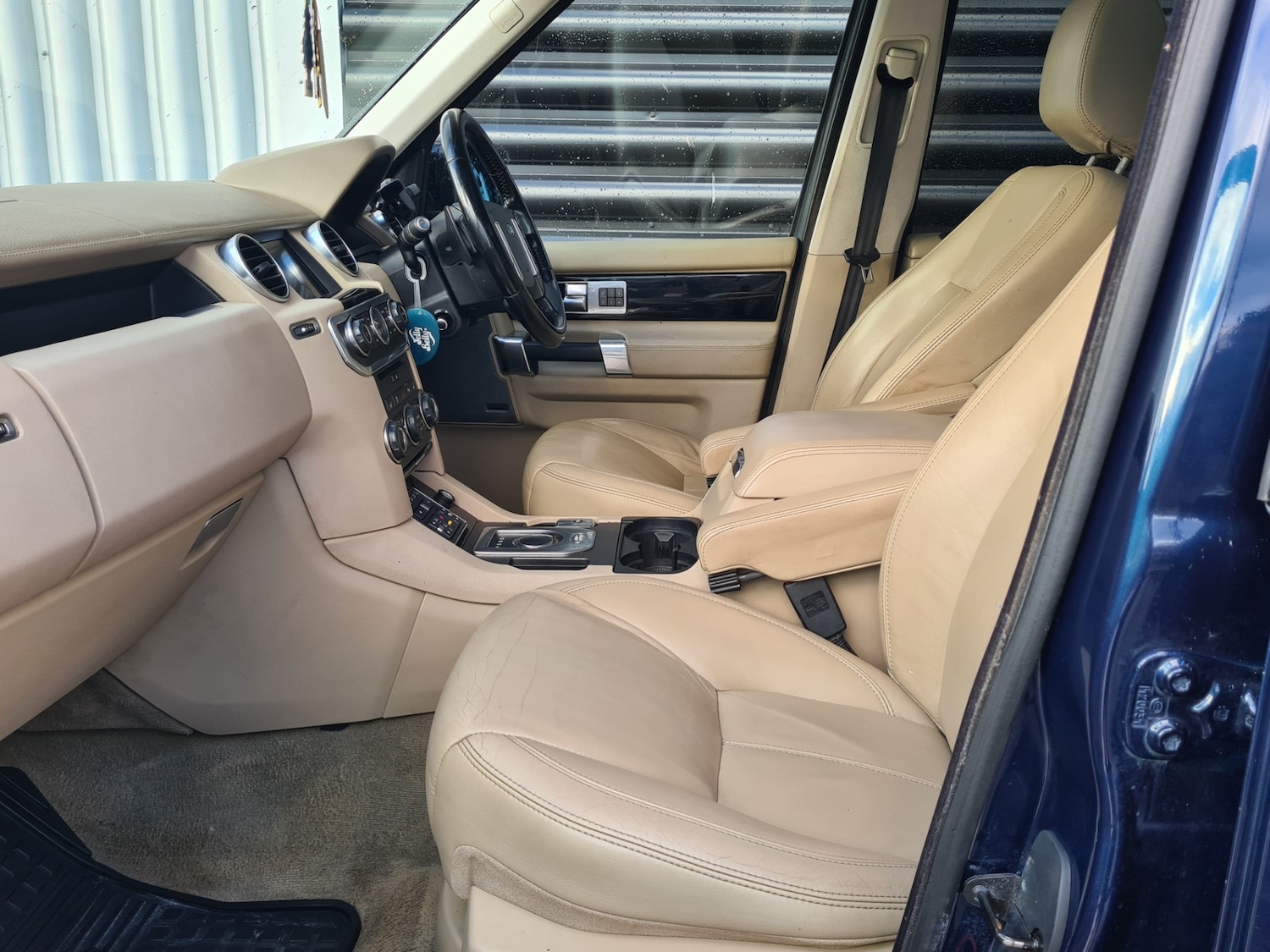 Used Land Rover Discovery 2012 for sale - 77695069: Photo 6