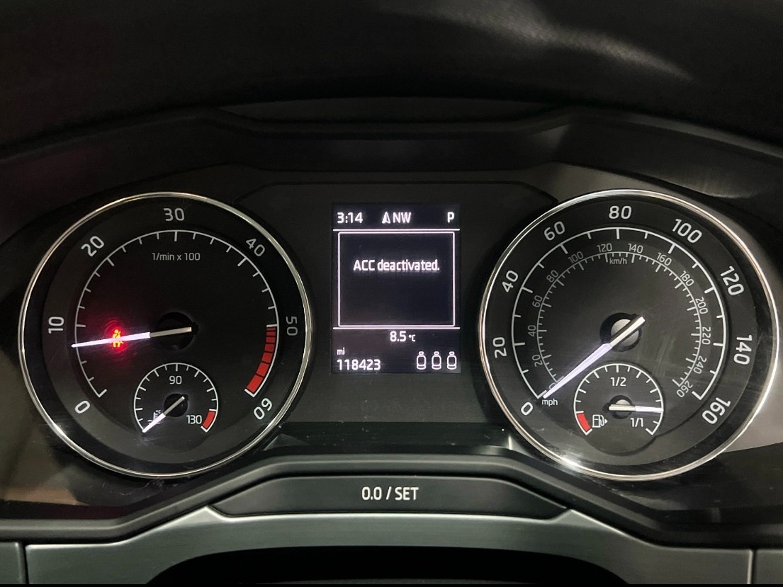 Used Skoda Superb 2017 for sale - 77537104: Photo 10