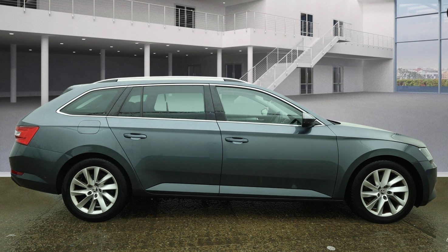 Used Skoda Superb 2017 for sale - 77537104: Photo 5