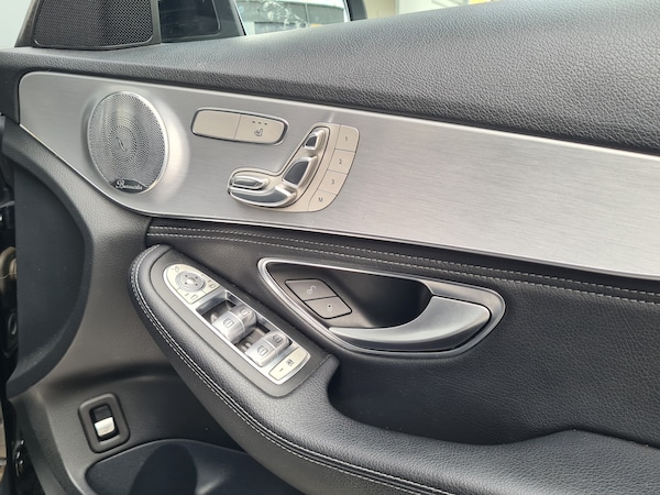 Used Mercedes-Benz C Class 2015 for sale - 74620540: Photo 11