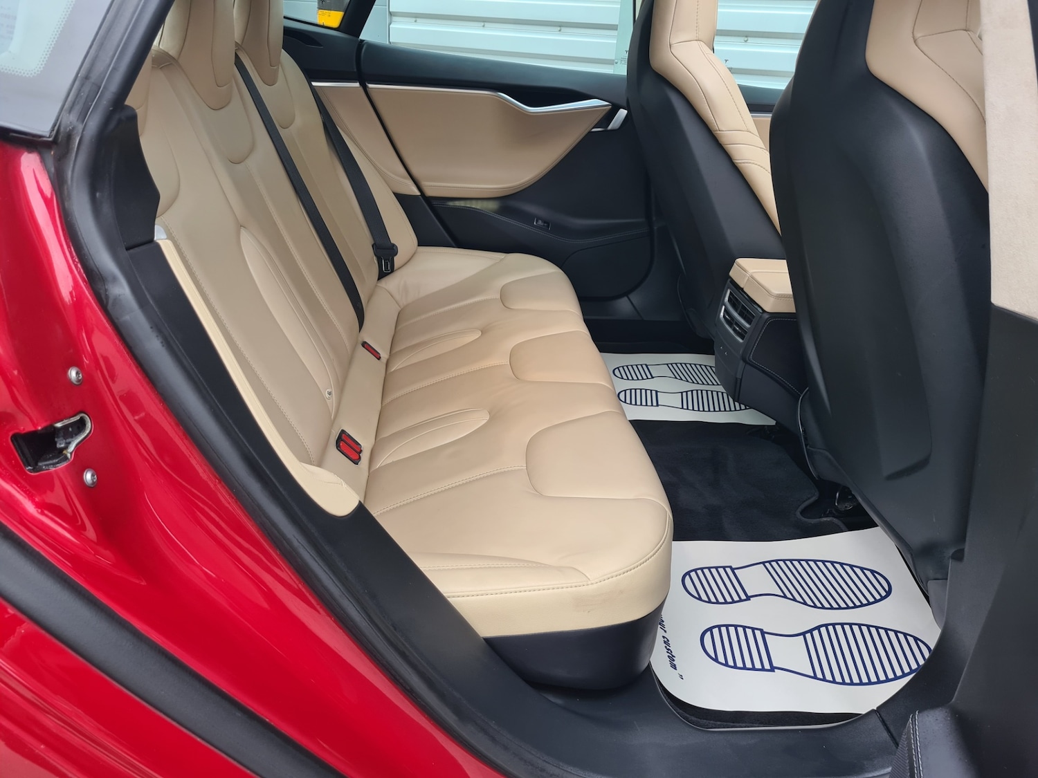 Used Tesla Model S 2016 for sale - 76684560: Photo 6