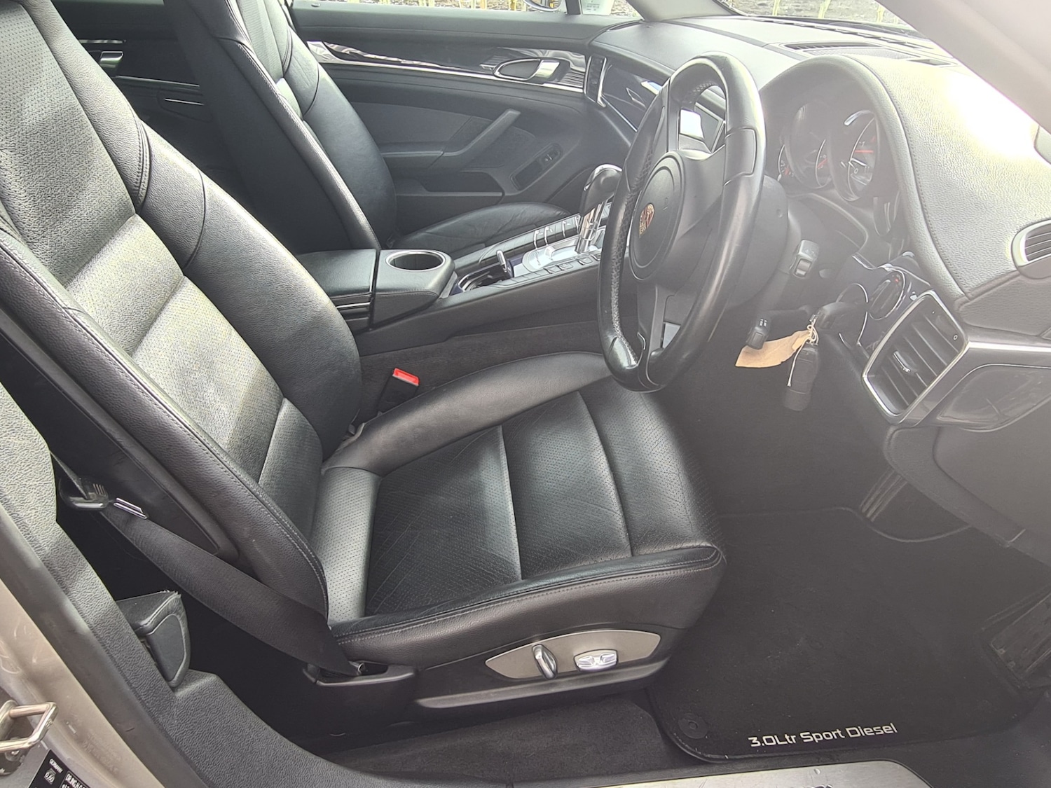 Used Porsche Panamera 2012 for sale - 77522379: Photo 6