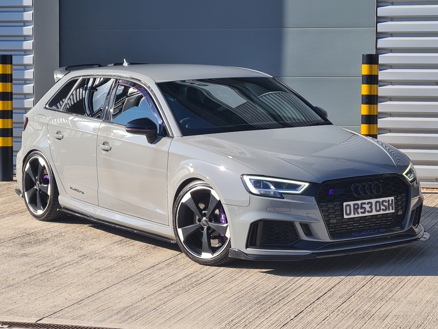 Used Audi RS3 2018 for sale - 76237472: Photo 2