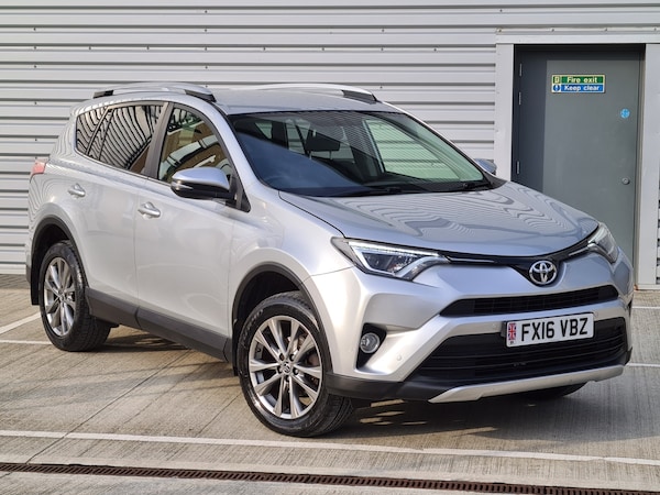 Used Toyota RAV4 2016 for sale - 72519811: Photo 1