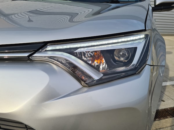 Used Toyota RAV4 2016 for sale - 72519811: Photo 20