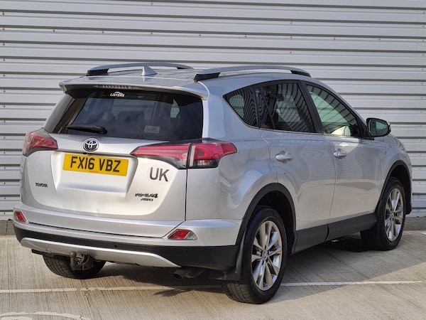 Used Toyota RAV4 2016 for sale - 72519811: Photo 3