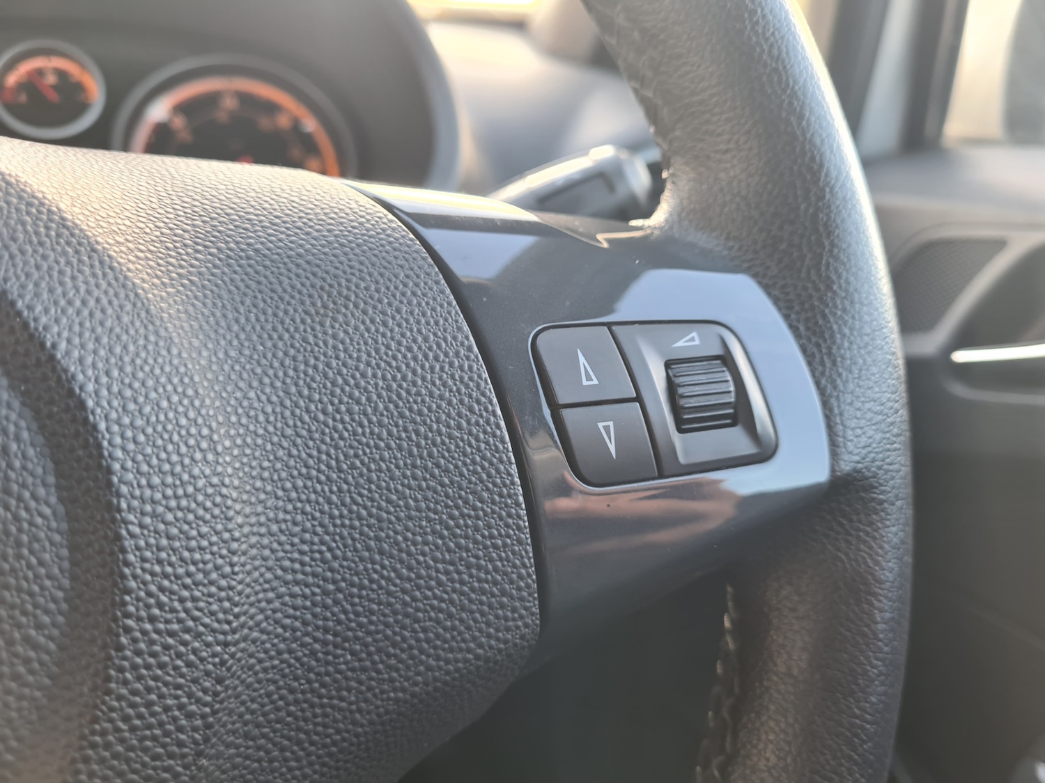 Used Vauxhall Corsa 2012 for sale - 76472067: Photo 10