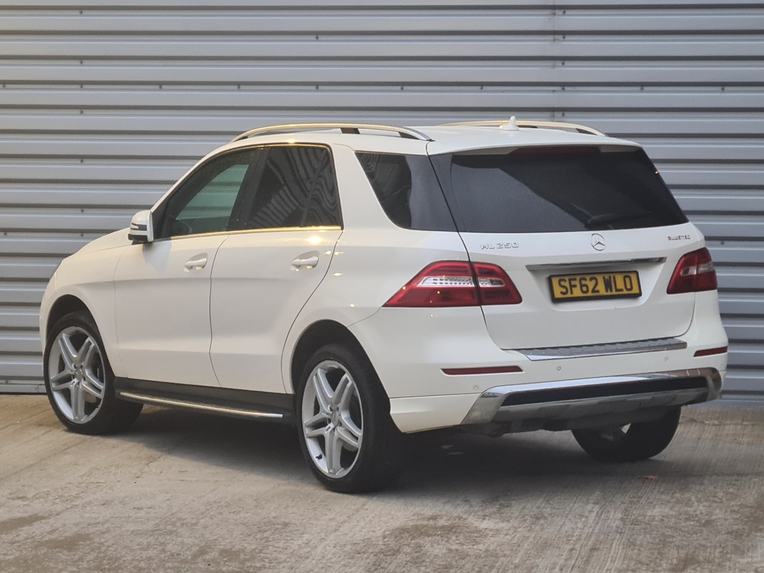 Used Mercedes-Benz M Class 2012 for sale - 77597554: Photo 3