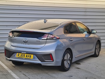 Used Hyundai IONIQ 2020 for sale - 77104107: Photo