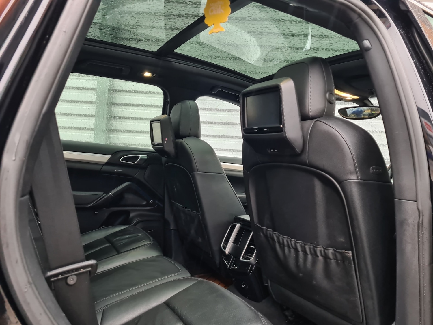 Used Porsche Cayenne 2010 for sale - 77213572: Photo 7