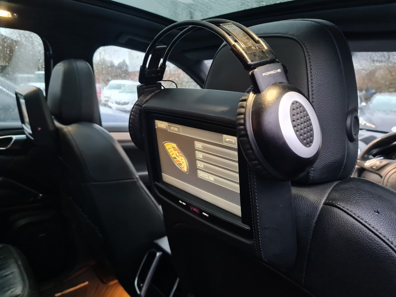 Used Porsche Cayenne 2010 for sale - 77213572: Photo 8