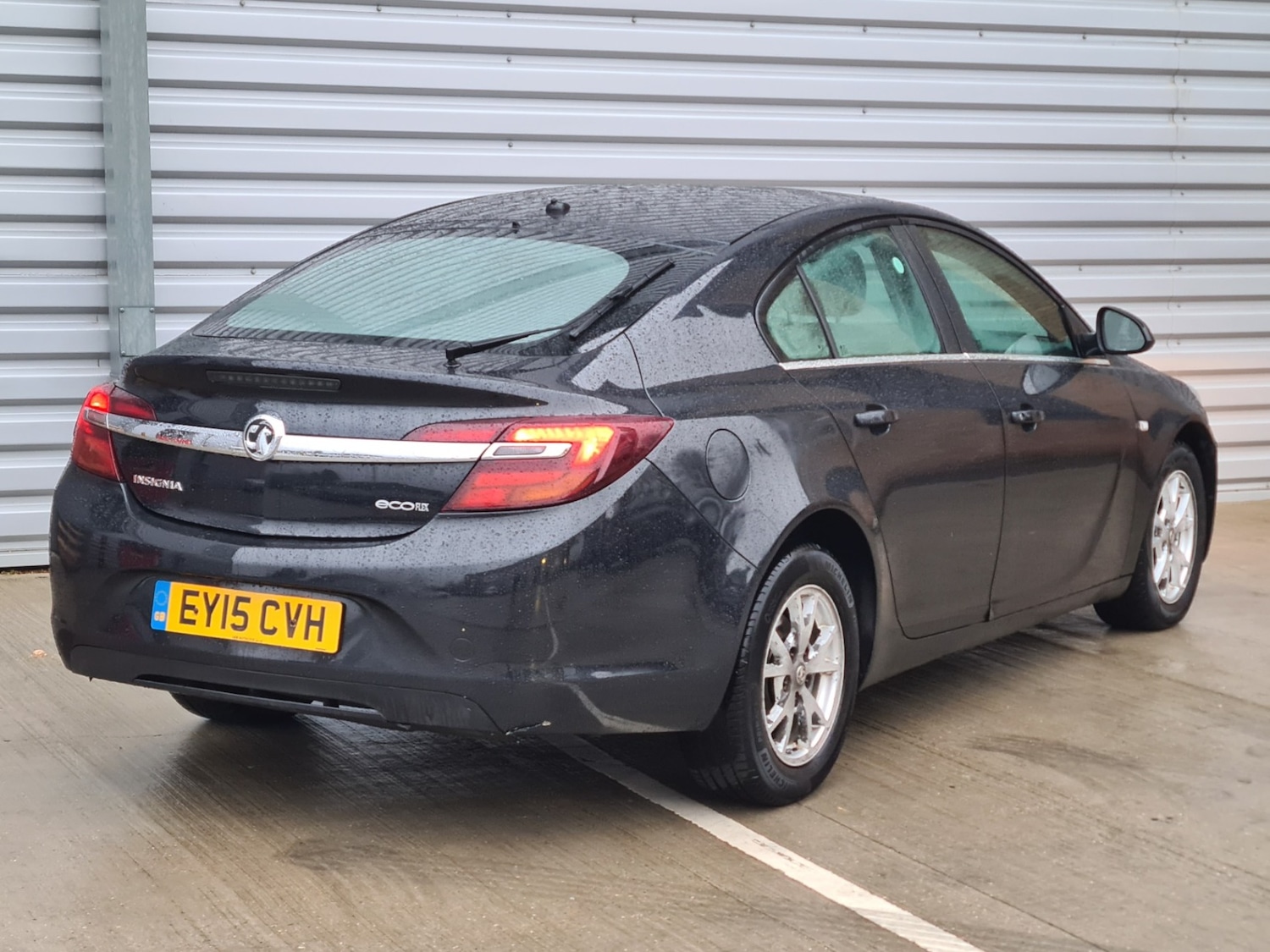 Used Vauxhall Insignia 2015 for sale - 76643834: Photo 3
