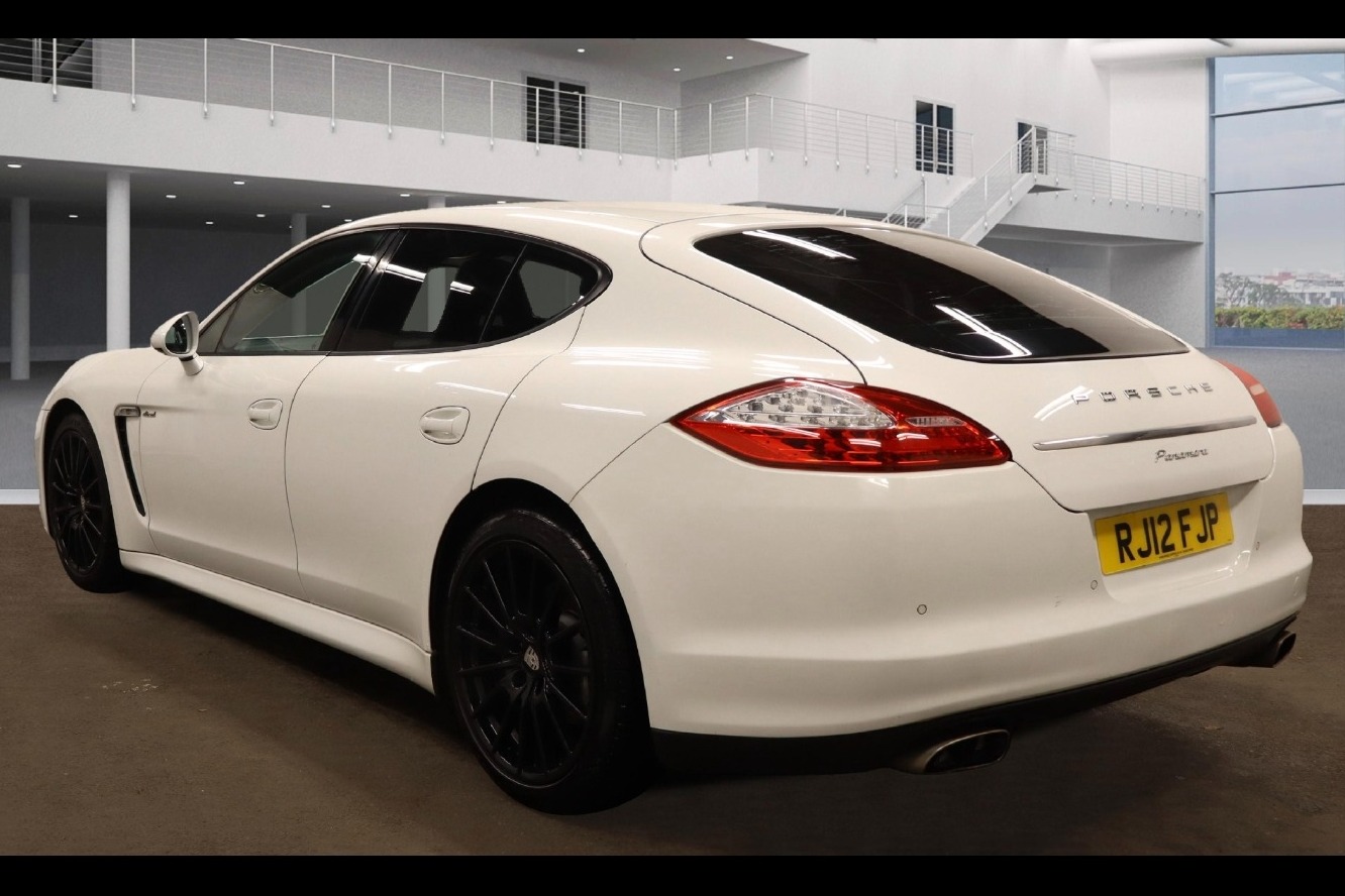Used Porsche Panamera 2012 for sale - 76699729: Photo 4