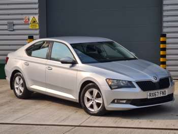 Used Skoda Superb 2017 for sale - 74909716: Photo