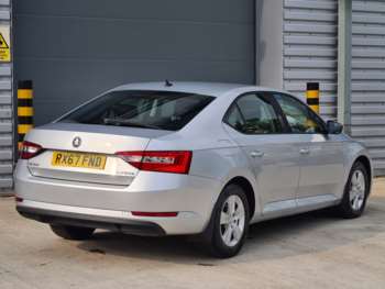 Used Skoda Superb 2017 for sale - 74909716: Photo
